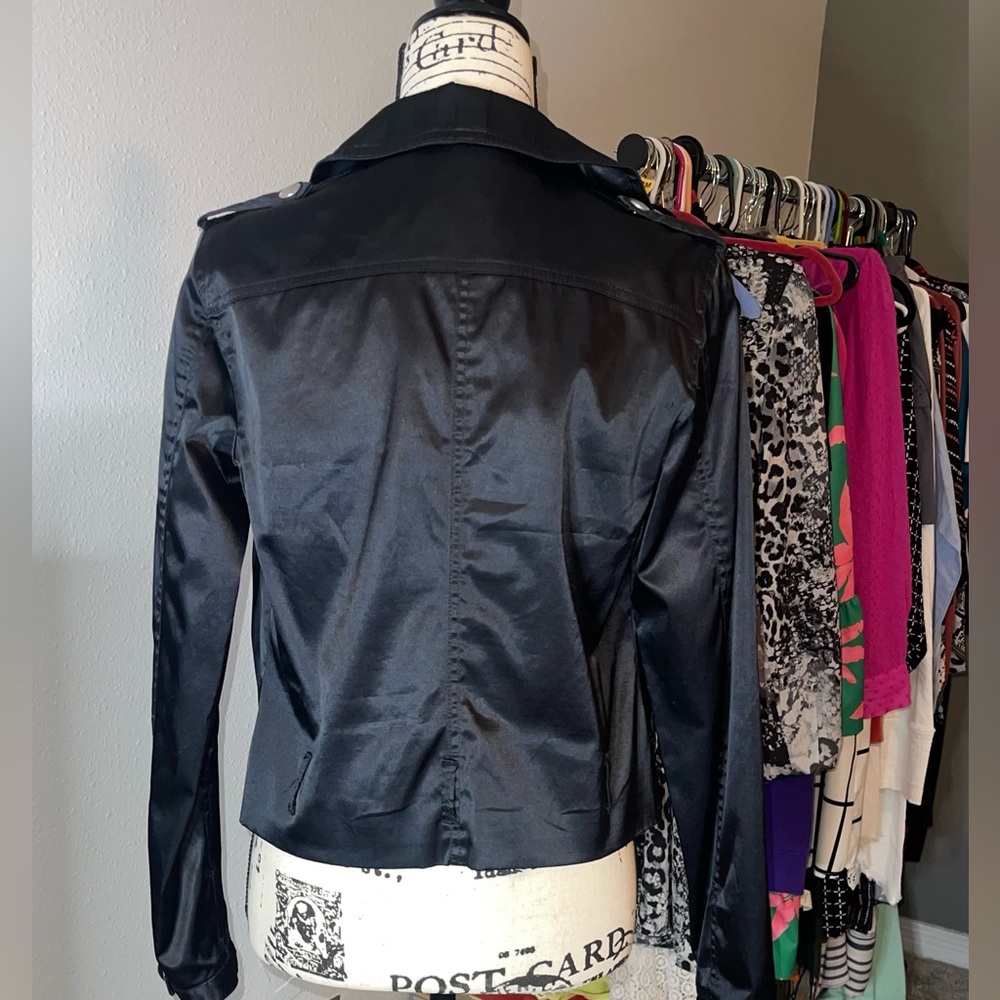 Express Design Studio Women's Black Jacket size 10 zipper closure with pockets - Picture 15 of 16